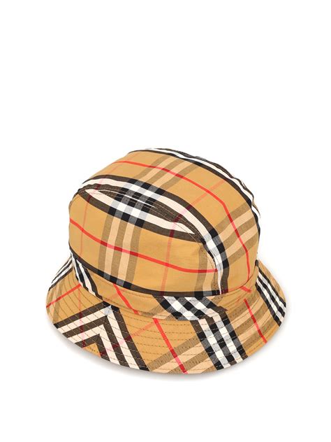 cappelli Burberry 